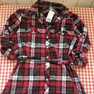 Forever 21 Red + Black/Brown Plaid Button Up Sz MD